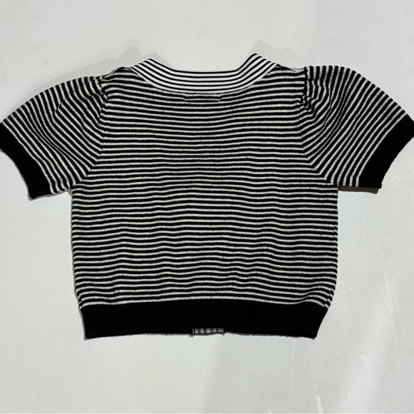 Striped Short Sleeve Sweater, Bow Detail, Black & White, Woman’s Large - Picture 6 of 6